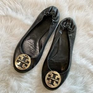Tory Burch Reva Flats Gold Medallion Black Leather 8.5